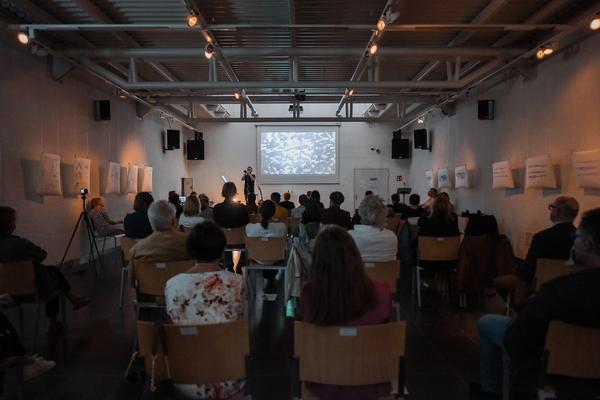 Sprachspiel. Biennale West: 425 Jahre Wiener Gruppe. (Alte Schieberkammer, 19.9.2020) https://esel.at/termin/106789 | Foto: eSeL.at - Joanna Pianka
