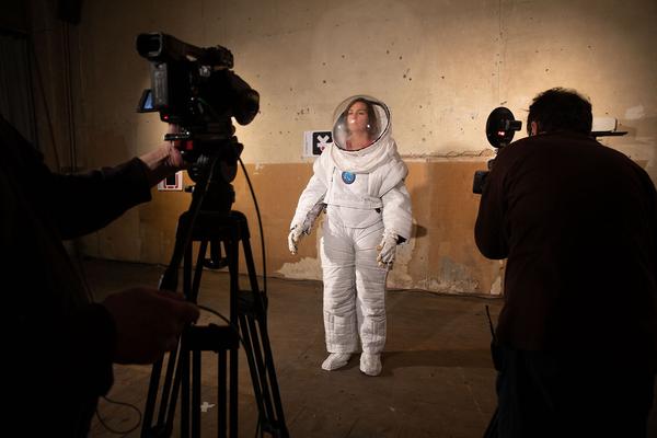 Nomad Theatre. Habitat - Realisimulation einer Mission (Spitzer, 6.11.2020) http://nomad-theatre.eu/15035785.0 | Foto: eSeL Foto: eSeL.at - Lorenz Seidler