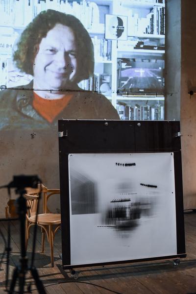 TEST.TUBE.Labor: KAPITALOZÄN. Die Ideologie des Kapitalismus als systemischer Motor der explosionsartigen Veränderung des Ungleichgewichts (Odeon - Spitzer, 25.9.2020) http://nomad-theatre.eu/15033132.0/ | Foto: eSeL