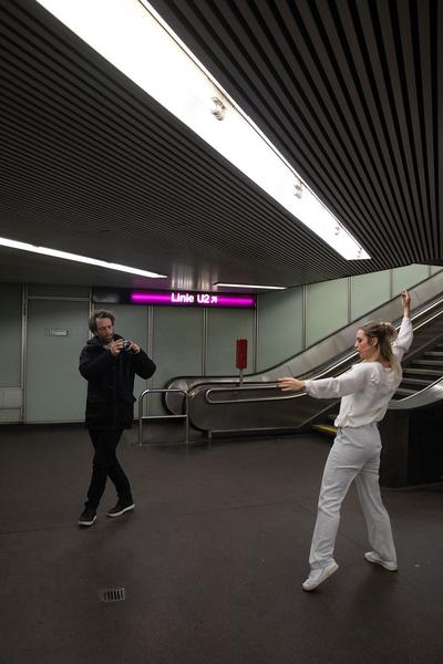 Red Carpet Showroom Karlsplatz:  Silke Grabinger & Meinrad Hofer  - VI! the continuous state of suspense ( 12.2.2020, Eröffnung) https://esel.at/termin/104995 | Foto: eSeL Foto: eSeL.at - Lorenz Seidler