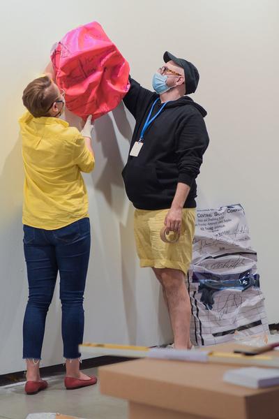 Vienna Contemporary 2020 (Marx Halle, 24.9. - 27.9.2020) https://esel.at/termin/104490 | Foto: eSeL Foto: eSeL.at - Joanna Pianka