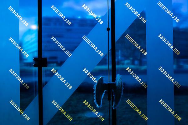 Kunsthalle Wien: … von Brot, Wein, Autos, Sicherheit und Frieden (Karlsplatz, 8.3.2020, Eröffnung) https://kunsthallewien.at/veranstaltung/von-brot-wein-autos-sicherheit-und-frieden | Foto: eSeL Foto: eSeL.at - Lorenz Seidler