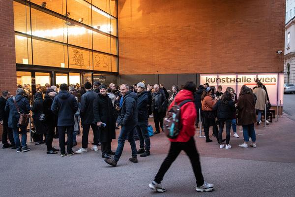 Kunsthalle Wien: … von Brot, Wein, Autos, Sicherheit und Frieden (8.3.2020, Eröffnung) https://kunsthallewien.at/veranstaltung/von-brot-wein-autos-sicherheit-und-frieden | Foto: eSeL Foto: eSeL.at - Lorenz Seidler