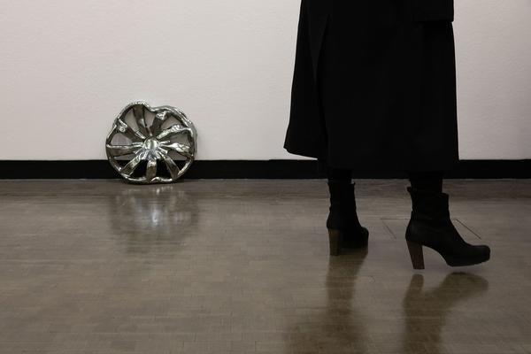 Kunsthalle Wien: … von Brot, Wein, Autos, Sicherheit und Frieden (8.3.2020, Eröffnung) https://kunsthallewien.at/veranstaltung/von-brot-wein-autos-sicherheit-und-frieden | Foto: eSeL Foto: eSeL.at - Lorenz Seidler