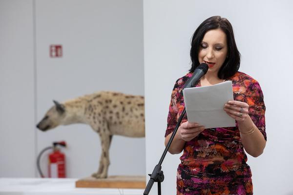 Kunsthalle Wien:  Wiener Grippe @… von Brot, Wein, Autos, Sicherheit und Frieden (8.3.2020, Eröffnung) https://kunsthallewien.at/veranstaltung/von-brot-wein-autos-sicherheit-und-frieden | Foto: eSeL Foto: eSeL.at - Lorenz Seidler