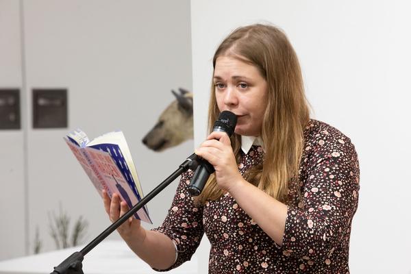 Kunsthalle Wien:  Wiener Grippe @… von Brot, Wein, Autos, Sicherheit und Frieden (8.3.2020, Eröffnung) https://kunsthallewien.at/veranstaltung/von-brot-wein-autos-sicherheit-und-frieden | Foto: eSeL Foto: eSeL.at - Lorenz Seidler
