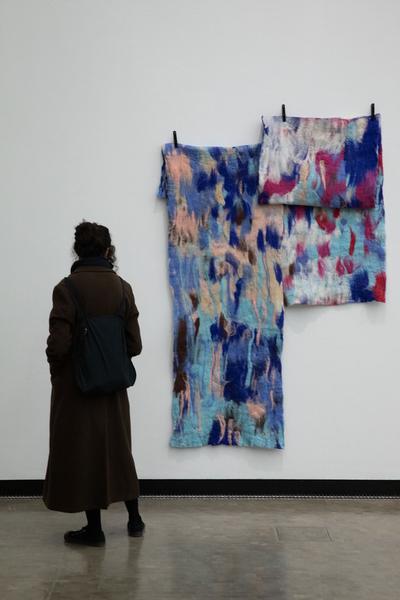 Kunsthalle Wien: … von Brot, Wein, Autos, Sicherheit und Frieden (8.3.2020, Eröffnung) https://kunsthallewien.at/veranstaltung/von-brot-wein-autos-sicherheit-und-frieden | Foto: eSeL Foto: eSeL.at - Lorenz Seidler