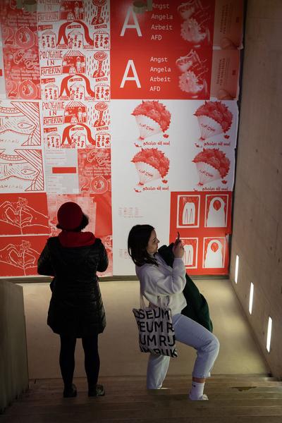Kunsthalle Wien: … von Brot, Wein, Autos, Sicherheit und Frieden (8.3.2020, Eröffnung) https://kunsthallewien.at/veranstaltung/von-brot-wein-autos-sicherheit-und-frieden | Foto: eSeL Foto: eSeL.at - Lorenz Seidler