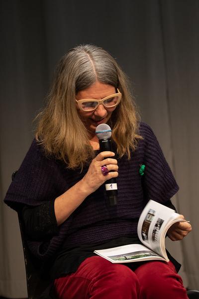 Tanzquartier Wien: Wir gehen erst, wenn wir gekommen sind. Ein Gespräch über 30 Jahre künstlerische Arbeit von Barbara Kraus. (22.2.2020) https://esel.at/termin/104944 | Foto: eSeL Foto: eSeL.at - Lorenz Seidler