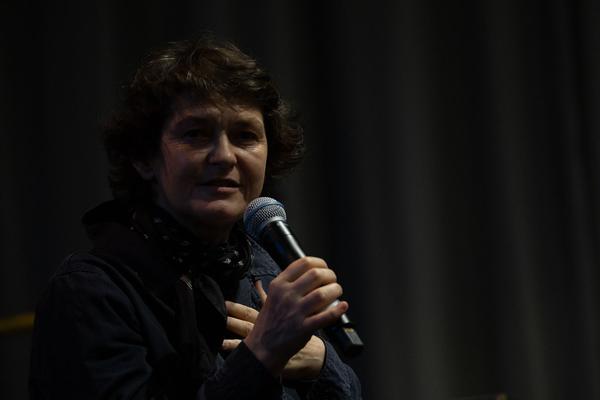 Tanzquartier Wien: Wir gehen erst, wenn wir gekommen sind. Ein Gespräch über 30 Jahre künstlerische Arbeit von Barbara Kraus. (22.2.2020) https://esel.at/termin/104944 | Foto: eSeL Foto: eSeL.at - Lorenz Seidler