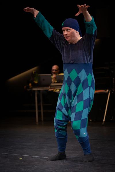 Tanzquartier Wien: Barbara Kraus - Wer will kann gehen (22.2.2020) https://esel.at/termin/104944 | Foto: eSeL Foto: eSeL.at - Lorenz Seidler