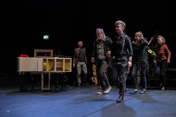 Tanzquartier Wien: Barbara Kraus - Wer will kann gehen (22.2.2020) https://esel.at/termin/104944 | Foto: eSeL Foto: eSeL.at - Lorenz Seidler