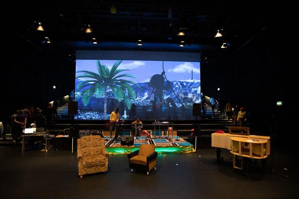 Tanzquartier Wien: Barbara Kraus - Wer will kann gehen (22.2.2020) https://esel.at/termin/104944 | Foto: eSeL Foto: eSeL.at - Lorenz Seidler