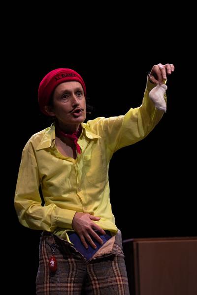 Tanzquartier Wien: Barbara Kraus - Wer will kann gehen (22.2.2020) https://esel.at/termin/104944 | Foto: eSeL Foto: eSeL.at - Lorenz Seidler