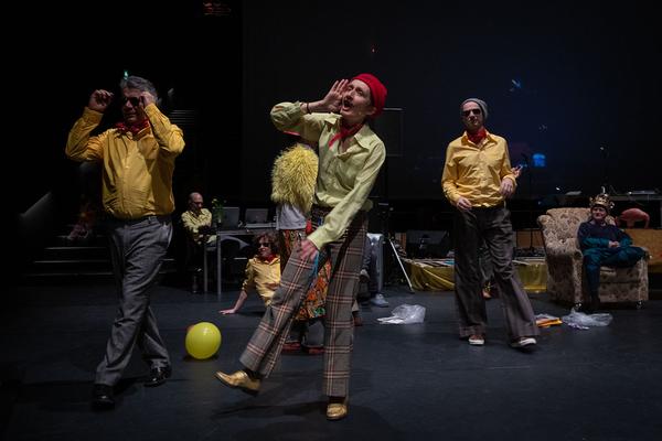 Tanzquartier Wien: Barbara Kraus - Wer will kann gehen (22.2.2020) https://esel.at/termin/104944 | Foto: eSeL Foto: eSeL.at - Lorenz Seidler