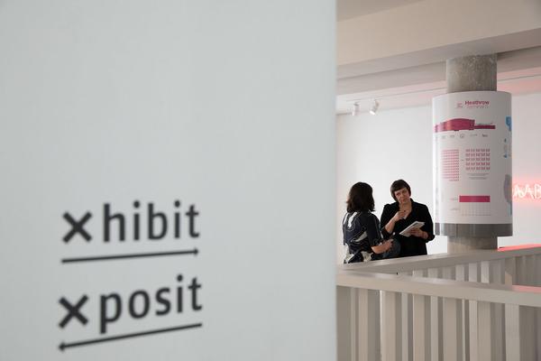 xhibit E: Wiedereröffnung - Multiple Singularities (02.06.2020 - 06.09.2020) https://esel.at/termin/105674 | Foto: eSeL Foto: eSeL.at - Lorenz Seidler