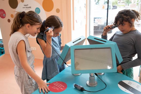 Zoom Kindermuseum: Von Kopf bis Fuss. Mitmachausstellung zum Thema Körper (7.7.2020 wiedereröffnet - 10.1.2021) https://esel.at/termin/105911 | Foto: eSeL Foto: eSeL.at - Lorenz Seidler