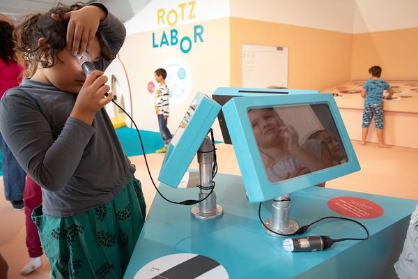 Zoom Kindermuseum: Von Kopf bis Fuss. Mitmachausstellung zum Thema Körper (7.7.2020 wiedereröffnet - 10.1.2021) https://esel.at/termin/105911 | Foto: eSeL Foto: eSeL.at - Lorenz Seidler