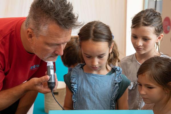 Zoom Kindermuseum: Von Kopf bis Fuss. Mitmachausstellung zum Thema Körper (7.7.2020 wiedereröffnet - 10.1.2021) https://esel.at/termin/105911 | Foto: eSeL Foto: eSeL.at - Lorenz Seidler