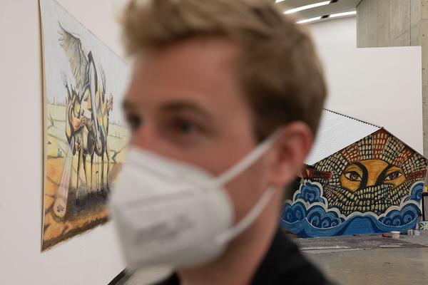 Kunsthalle Wien: And if I devoted my life to one of its feathers? (Wiener Festwochen Ausstellung, 14.5. - 26.9.2021) Foto: eSeL.at - Lorenz Seidler Foto: eSeL.at - Lorenz Seidler