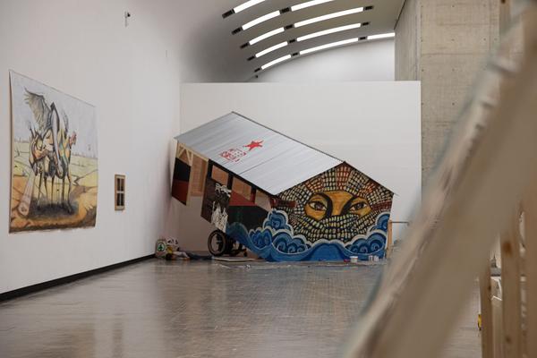 Kunsthalle Wien: And if I devoted my life to one of its feathers? (Wiener Festwochen Ausstellung, 14.5. - 26.9.2021) Foto: eSeL.at - Lorenz Seidler Foto: eSeL.at - Lorenz Seidler