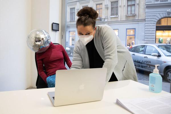 Untitled Projects: Anna Vasof & Christian Bazant-Hegemark (12.2. - 24.4.2021) https://esel.at/termin/108588 | Foto: eSeL Foto: eSeL.at - Lorenz Seidler