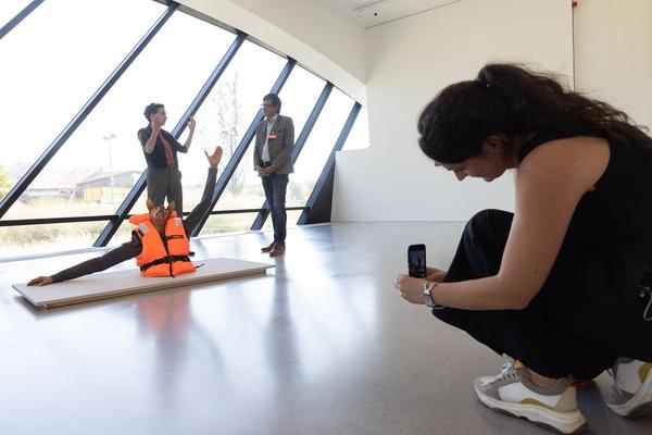 Landesgalerie Niederösterreich: #Artstories: Spuren und Masken der Flucht (4.9.2021) Foto: eSeL Foto: eSeL Lorenz Seidler