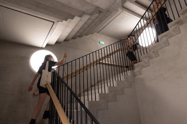 Landesgalerie Niederösterreich: #Artstories: Spuren und Masken der Flucht (4.9.2021) Foto: eSeL Foto: eSeL Lorenz Seidler