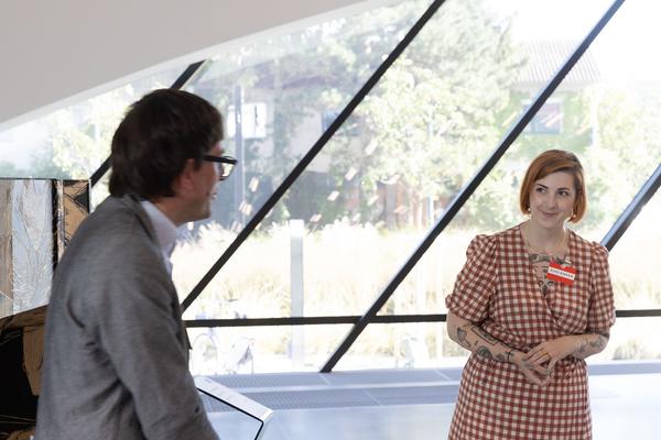 Landesgalerie Niederösterreich: #Artstories: Spuren und Masken der Flucht (4.9.2021) Foto: eSeL Foto: eSeL Lorenz Seidler