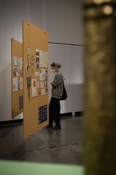 Kunsthalle Wien: Averklub Collective. Manuš heißt Mensch (2.6. - 5.9.2021) https://kunsthallewien.at/ausstellung/averklub-collective-manus-heisst-mensch | Foto: eSeL Foto: eSeL.at - Lorenz Seidler