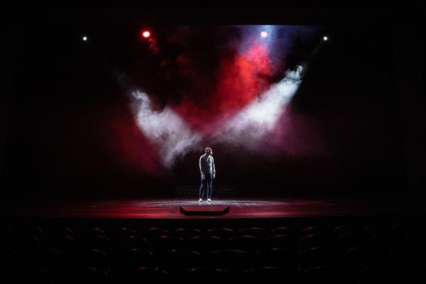 Volkstheater: Black Box () https://esel.at/termin/107985 (seit 20.2.2021) https://esel.at/termin/107985 | Foto: eSeL Foto: eSeL.at - Lorenz Seidler