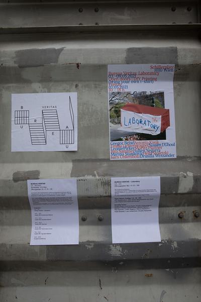 akbild @ Schillerplatz: Bureau Veritas - Laboratory (7.5.2021) https://www.akbild.ac.at/Portal/institute/bildende-kunst/ausstellungen-vermittlung/copy_of_bureau-veritas | Foto: eSeL Foto: eSeL.at - Lorenz Seidler
