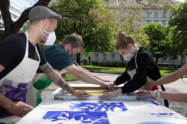 akbild @ Schillerplatz: Bureau Veritas - Laboratory (7.5.2021) https://www.akbild.ac.at/Portal/institute/bildende-kunst/ausstellungen-vermittlung/copy_of_bureau-veritas | Foto: eSeL Foto: eSeL.at - Lorenz Seidler