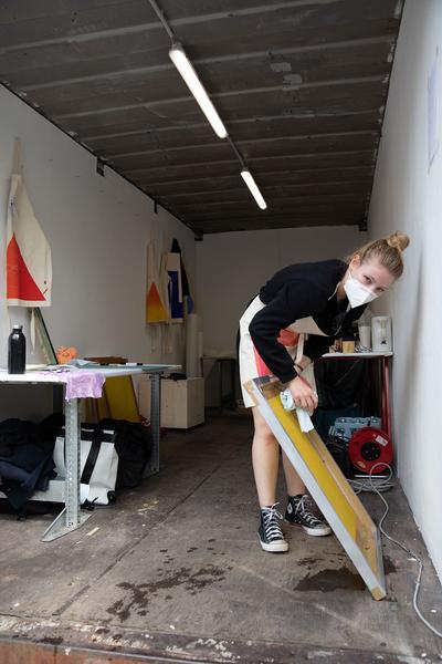 akbild @ Schillerplatz: Bureau Veritas - Laboratory (7.5.2021) https://www.akbild.ac.at/Portal/institute/bildende-kunst/ausstellungen-vermittlung/copy_of_bureau-veritas | Foto: eSeL Foto: eSeL.at - Lorenz Seidler