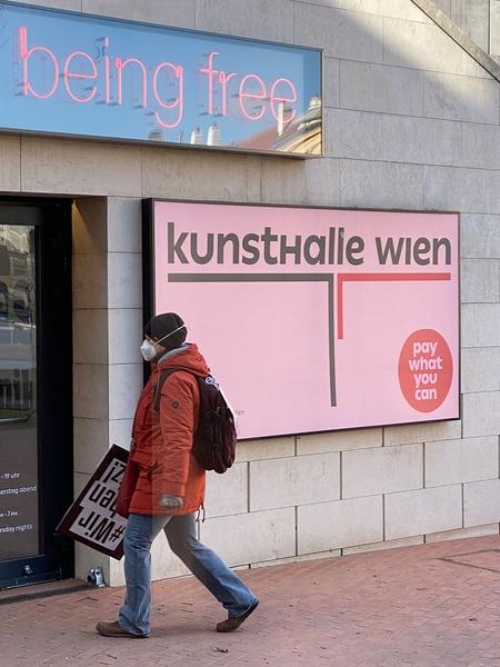 Kunsthalle Wien: Cybernetics of the Poor (9.2. - 25.4.2021) https://esel.at/termin/108203 | Foto: eSeL