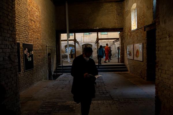 Fotoklasse / Angewandte: Delay (17.5. - 29.5.2021) https://esel.at/termin/108922 | Foto: eSeL Foto: eSeL.at - Lorenz Seidler