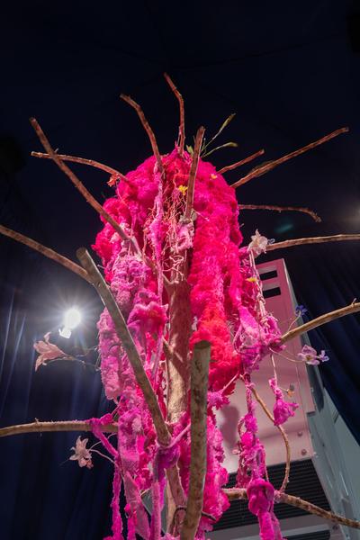 OK Linz: Höhenrausch 2021 - Wie im Paradies (6.5. - 17.10.2021) https://esel.at/termin/108930 | Foto: eSeL Foto: eSeL.at - Lorenz Seidler