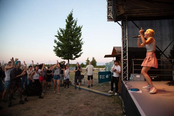 Kultursommer: Kerosin95 (Seebühne Aspern, 10.7.2021) https://esel.at/termin/109948 | Foto: eSeL Foto: eSeL.at - Lorenz Seidler