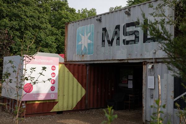 Sonnenpark / LAMES St Pölten: Kultur!Bau (13.6. - 13.11.2021) https://esel.at/termin/109581 | Foto: eSeL Foto: eSeL.at - Lorenz Seidler