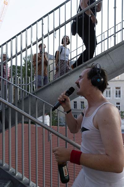 MuseumsQuartier Wien: Walking Concert - Austrofred (12.9.2021, Libellen-Wochenende) Foto: eSeL.at - Lorenz Seidler Foto: eSeL Lorenz Seidler