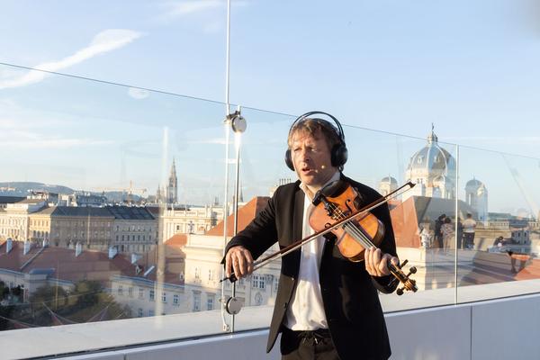 MuseumsQuartier Wien: Walking Concert - Die Strottern (10.9.2021, Libellen-Wochenende) Foto: eSeL.at - Lorenz Seidler Foto: eSeL Lorenz Seidler