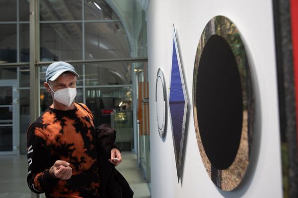 EIKON Schauraum: Markus Guschelbauer: Symbols & Signs (Q21, 5.3.- 21.5.2021) https://esel.at/termin/108404 | Foto: eSeL Foto: eSeL.at - Lorenz Seidler