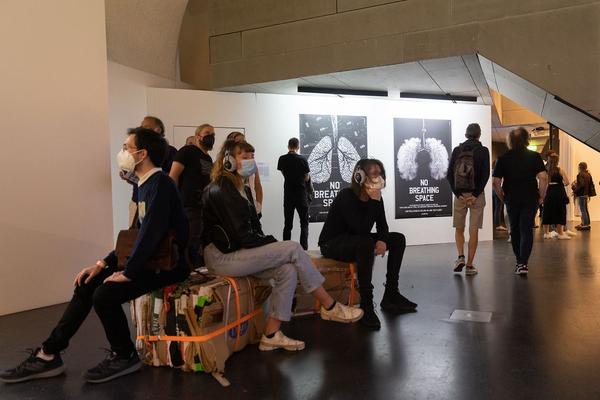 MuseumsQuartier Wien / frei_raum Q21 exhibition space: Overground Resistance (25.8.2021, Eröffnung) Foto: eSeL.at  - Lorenz Seidler Foto: eSeL Lorenz Seidler