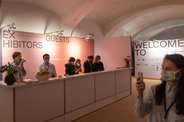 Vienna Contemporary 2021 (Alte Post, 2.9. - 5.9.2021) Foto: eSeL.at - Lornez Seidler Foto: eSeL Lorenz Seidler