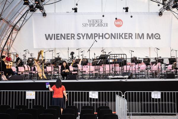 MuseumsQuartier Wien: Konzert Wiener Symphoniker (26.9.2021) Foto: eSeL.at - Lorenz Seidler Foto: eSeL Lorenz Seidler