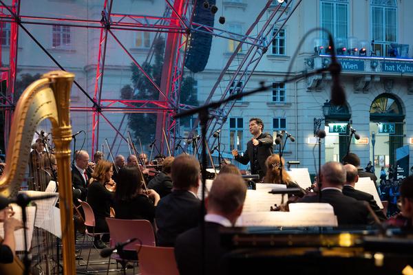 MuseumsQuartier Wien: Konzert Wiener Symphoniker (26.9.2021) Foto: eSeL.at - Lorenz Seidler Foto: eSeL Lorenz Seidler