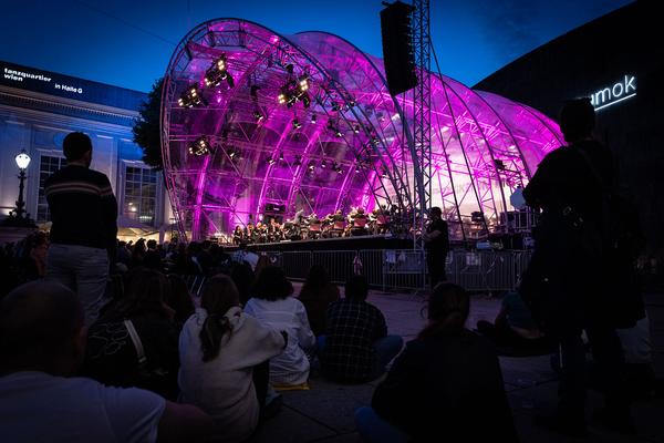 MuseumsQuartier Wien: Konzert Wiener Symphoniker (26.9.2021) Foto: eSeL.at - Lorenz Seidler Foto: eSeL Lorenz Seidler