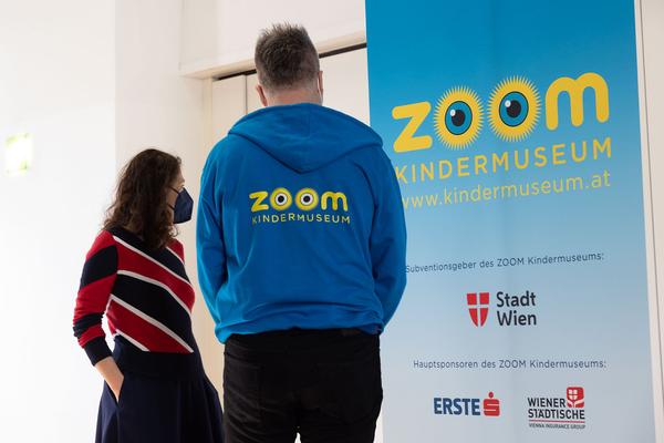 Zoom Kindermuseum: Wiener Kindervorlesung: Ulrike Ruprecht "Forschen zwischen Pinguinen und Gletschern" (3.4.2022) Foto: eSeL.at - Lorenz Seidler Foto: eSeL Lorenz Seidler