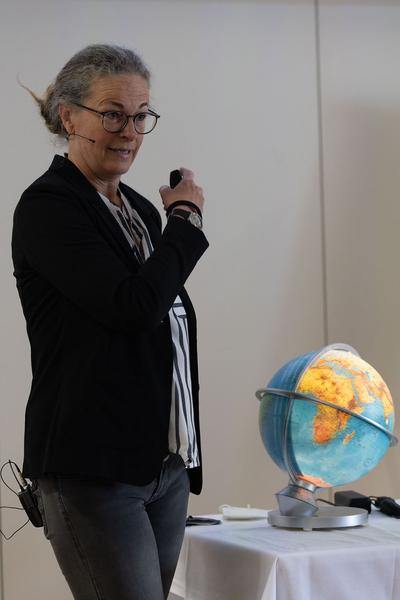 Zoom Kindermuseum: Wiener Kindervorlesung: Ulrike Ruprecht "Forschen zwischen Pinguinen und Gletschern" (3.4.2022) Foto: eSeL.at - Lorenz Seidler Foto: eSeL Lorenz Seidler