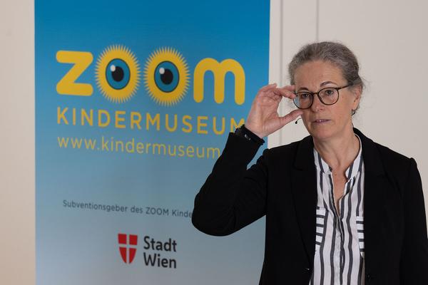 Zoom Kindermuseum: Wiener Kindervorlesung: Ulrike Ruprecht "Forschen zwischen Pinguinen und Gletschern" (3.4.2022) Foto: eSeL.at - Lorenz Seidler Foto: eSeL Lorenz Seidler